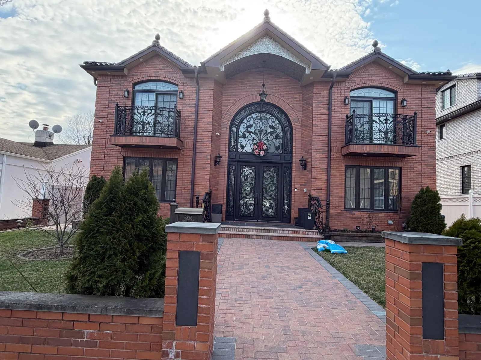 Latif Residence